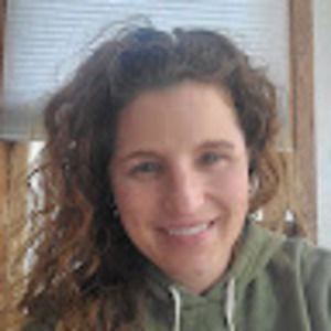 Meet your Posher, Naomi